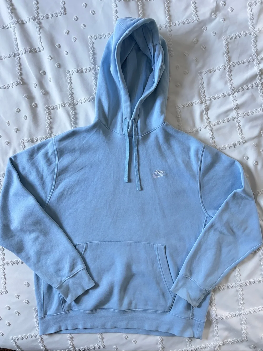 Nike Sky Blue Pullover Hoodie with Small Swoosh Tag - Picture 1 of 2